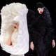Illustration for article titled Alexander McQueen Fall/Winter 2009: Derelicte In Wonderland